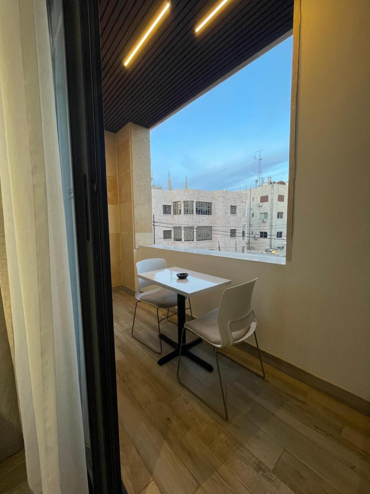 Soho Midtown Hotel Ash Shumaysani Ngoại thất bức ảnh
