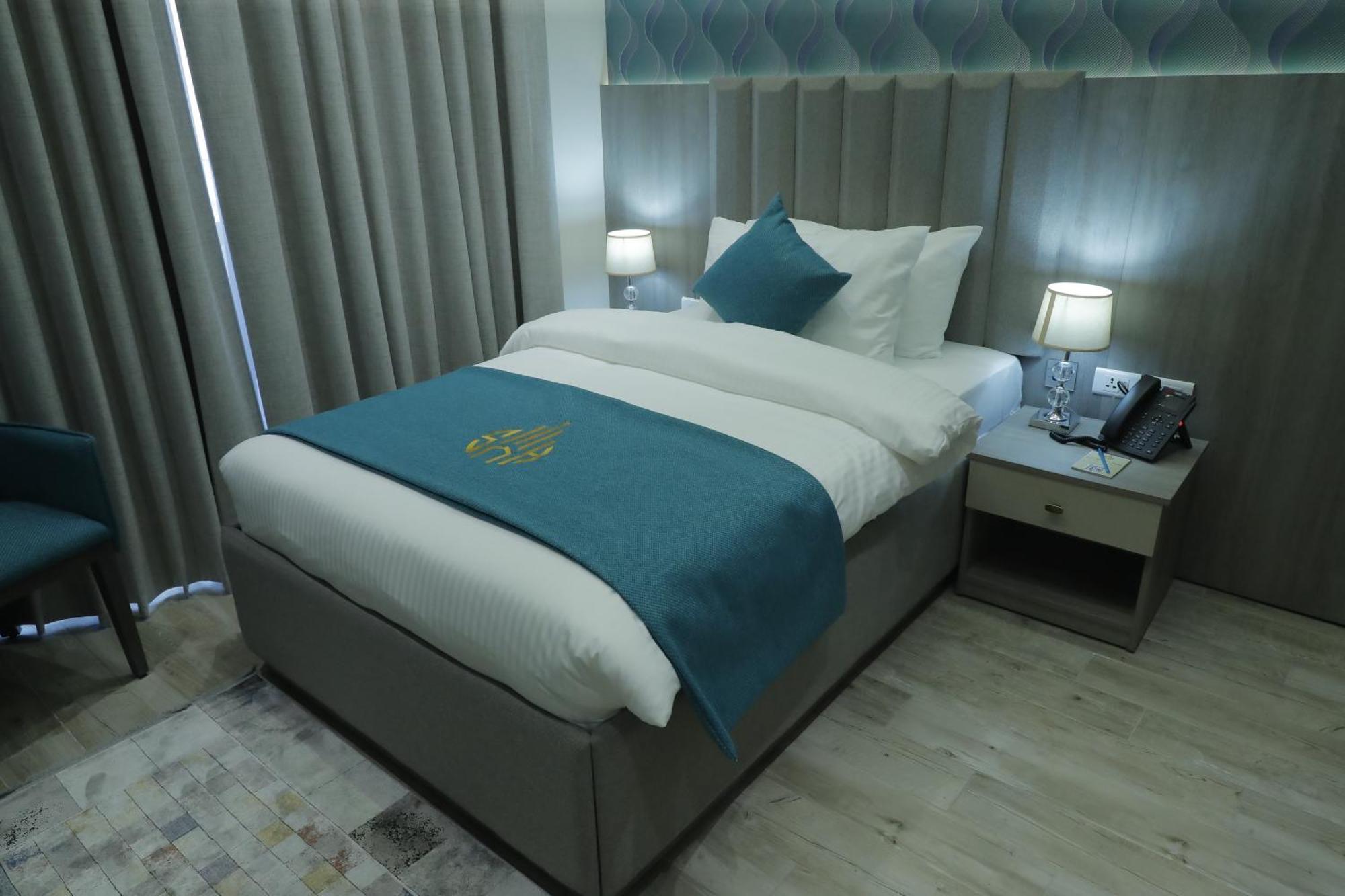 Soho Midtown Hotel Ash Shumaysani Ngoại thất bức ảnh